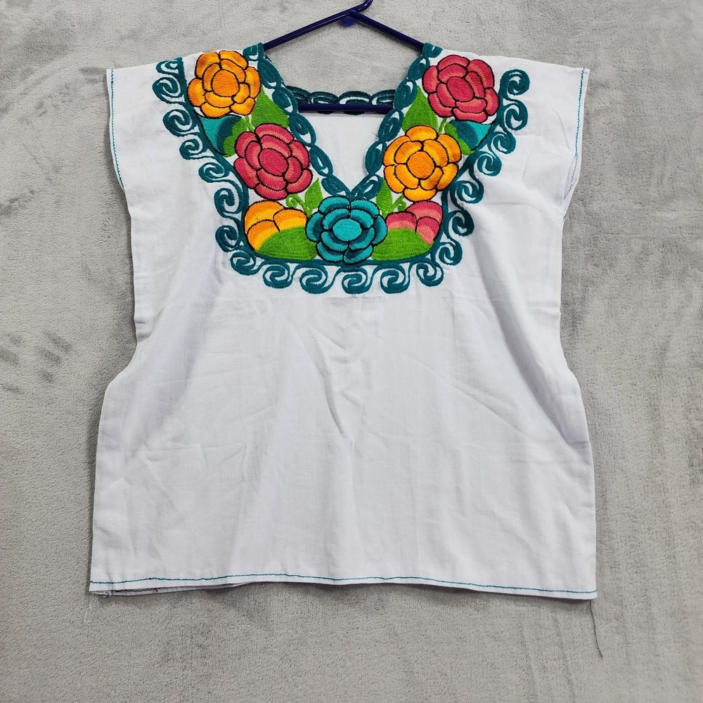 Vintage Mexican Floral Embroidered Huipil Top Women XS White Multicolor V-Neck